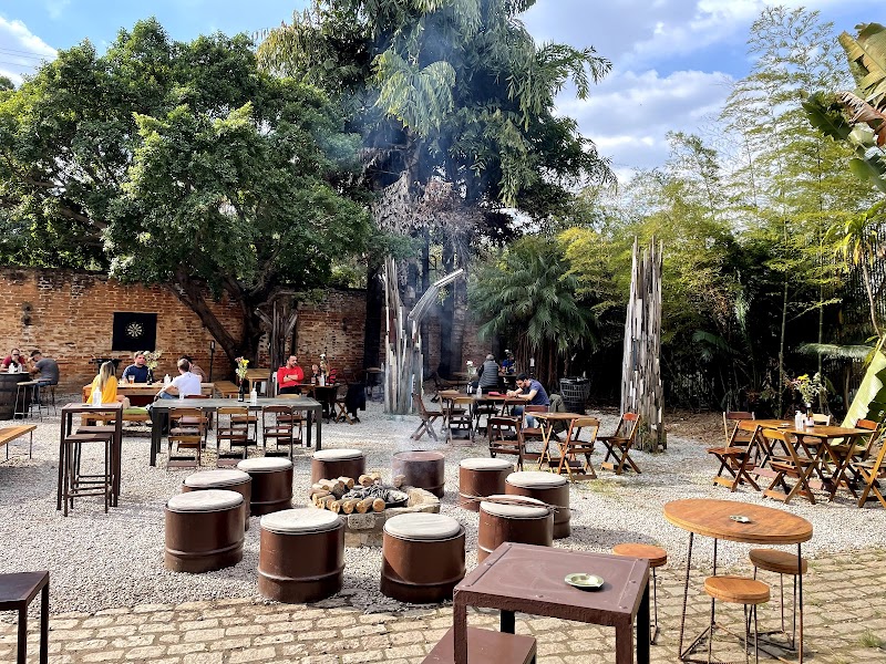 Brass Brew Caldeiras exterior
