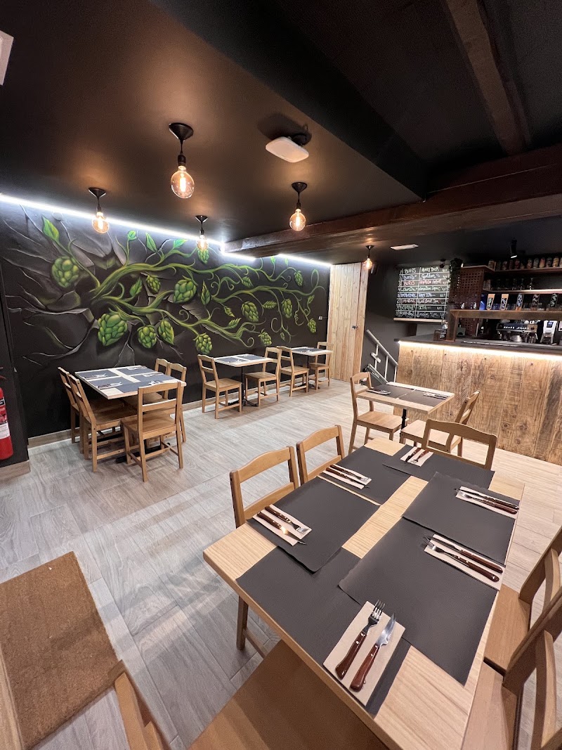 La Moreneta Food and Beer exterior
