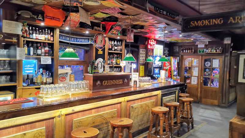 Derry Irish Tavern exterior