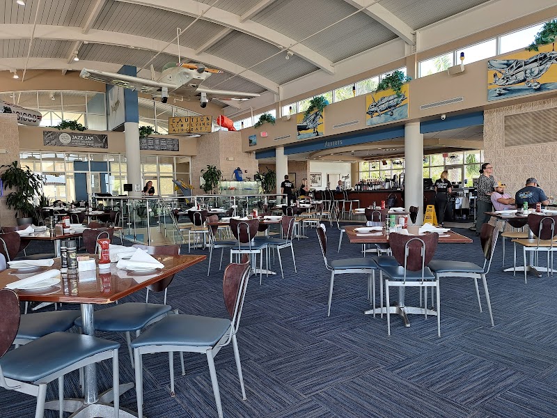 The Hangar Restaurant & Flight Lounge exterior