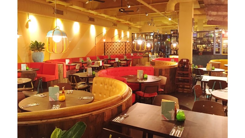 Las Iguanas - Newport exterior