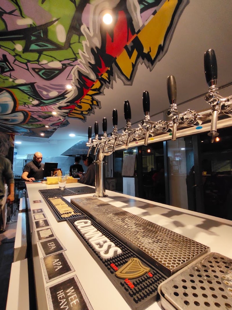 Valquiria Beer House exterior