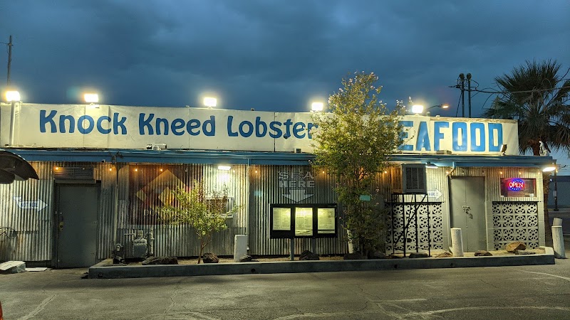 Knock Kneed Lobster exterior