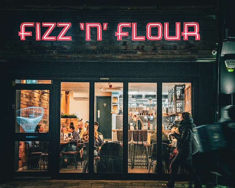 Fizz n Flour exterior