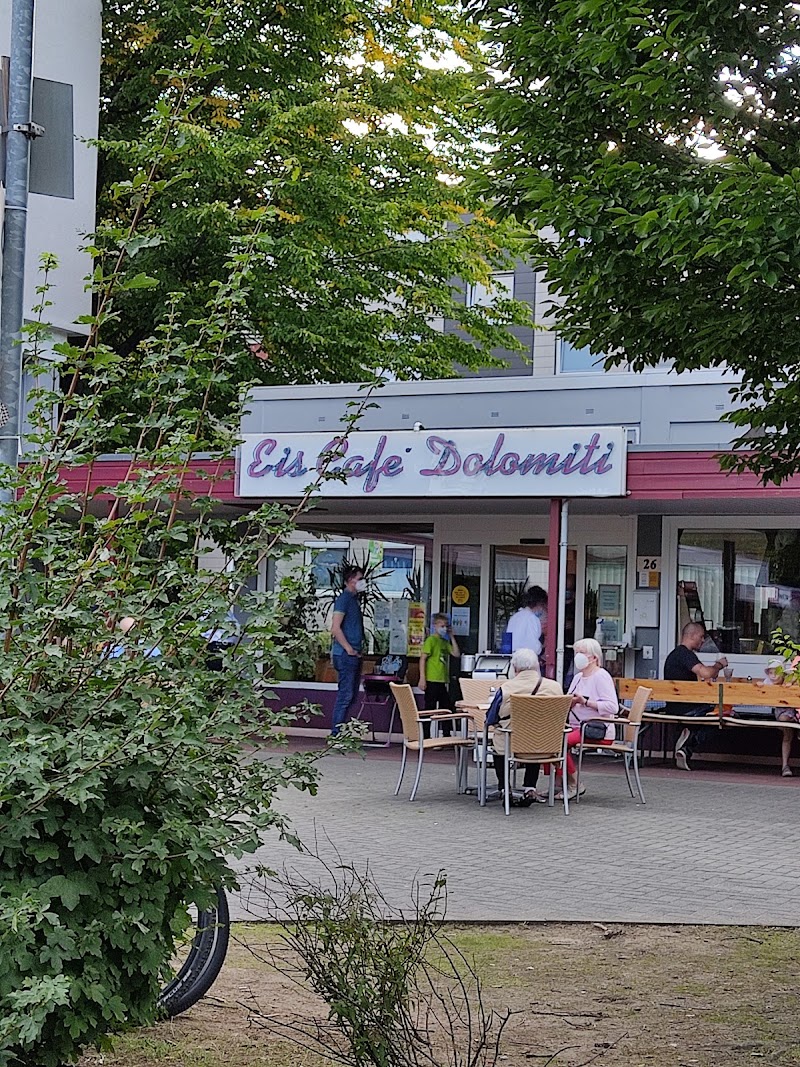 Eiscafé Dolomiti exterior