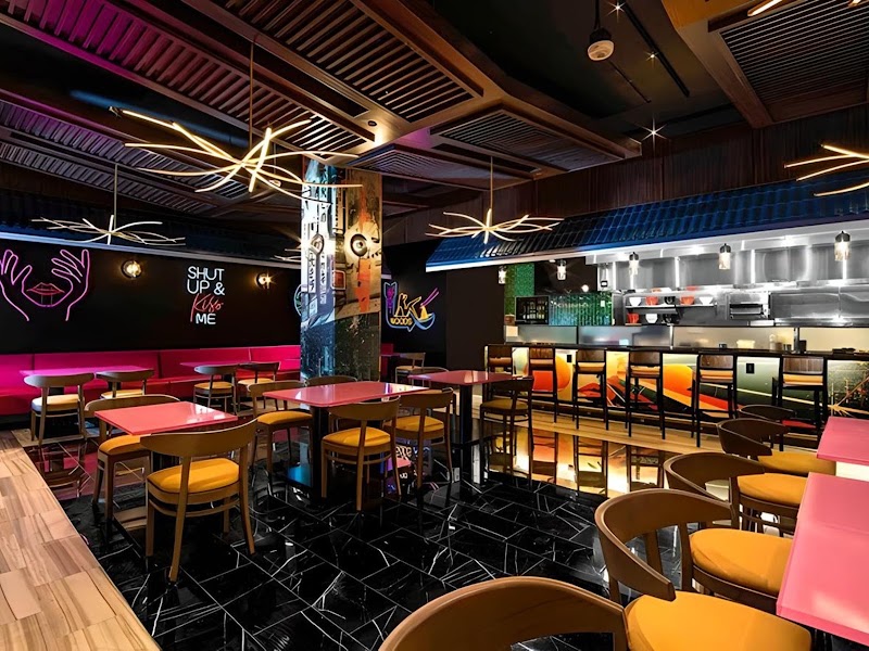 Hot Noods Noodle Bar exterior