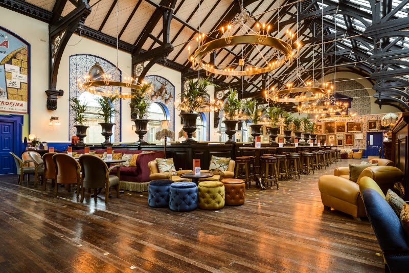 Cosy Club exterior
