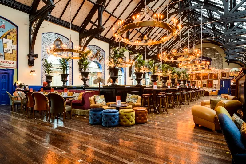 Cosy Club exterior