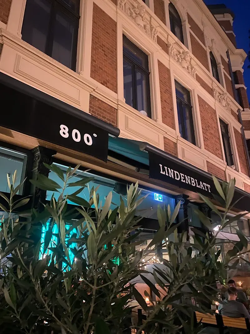 Lindenblatt 800° exterior