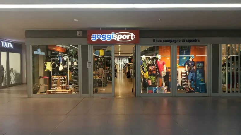 Goggi Sport - Negozio di articoli sportivi Lecce exterior