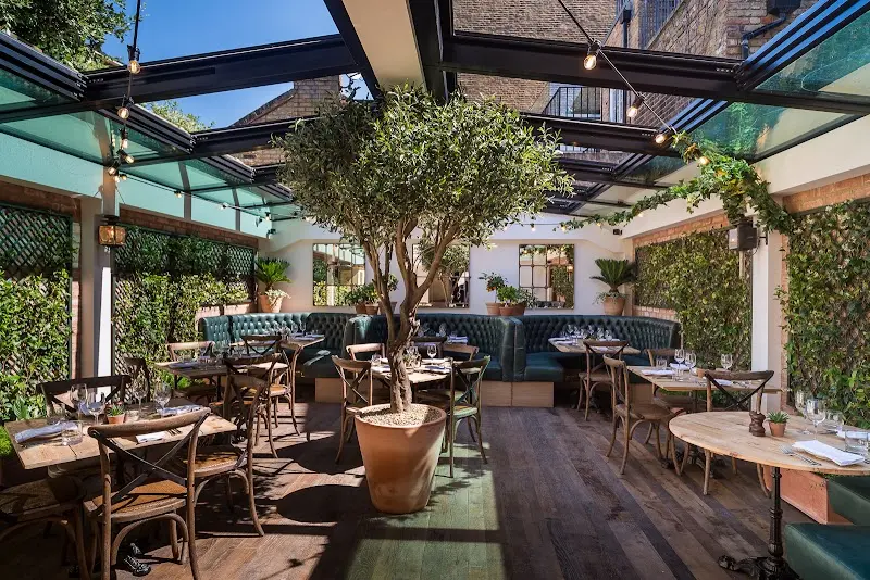 The Fox and Pheasant exterior