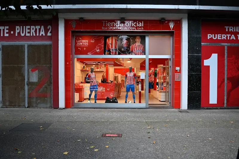 Tienda Oficial Real Sporting de Gijón exterior