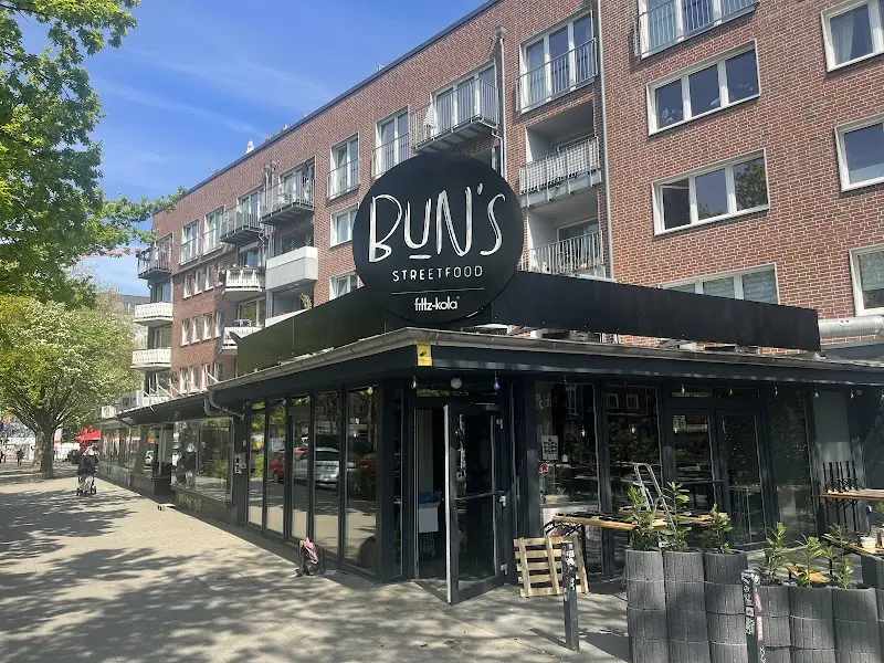 Bun‘s Streetfood exterior
