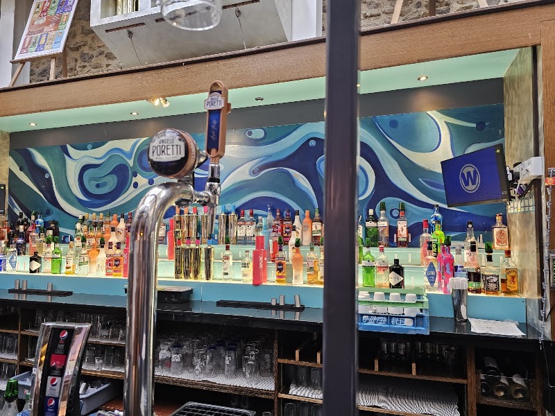 The Gog and Magog - JD Wetherspoon exterior