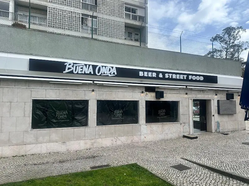 Buena Onda - Beer & Street Food exterior