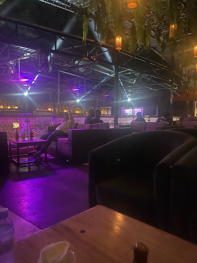 Catwalk Bar & Lounge exterior