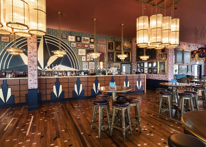 Cosy Club exterior