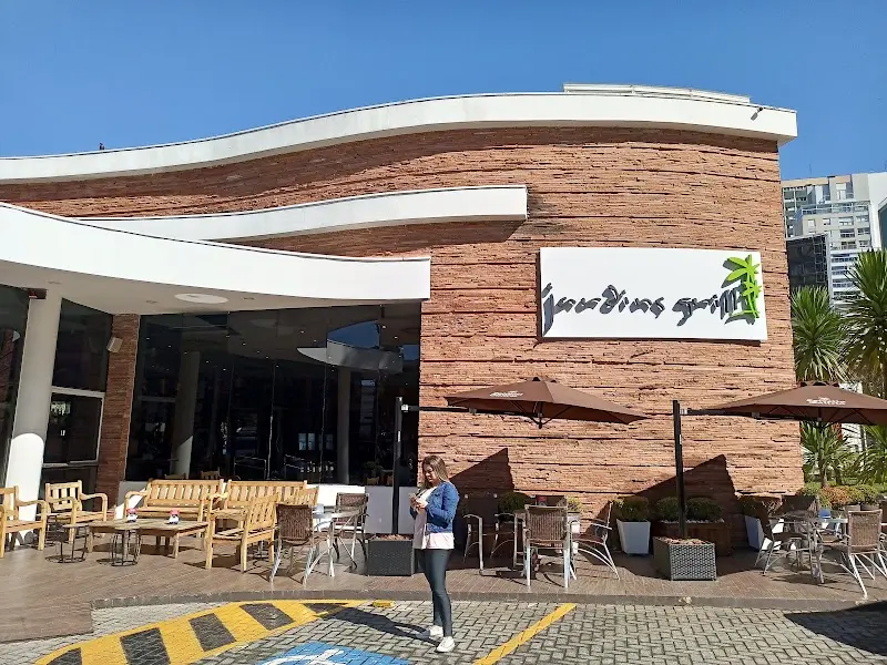 Churrascaria Jardins Grill exterior