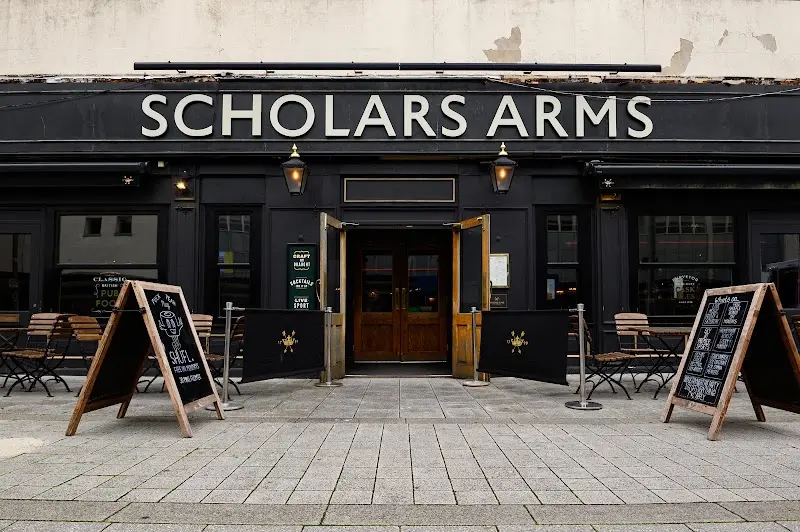 The Scholars Arms exterior
