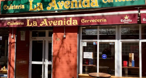 Cervecería La Avenida exterior