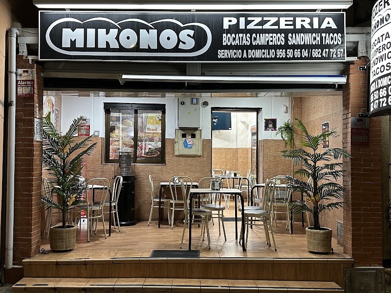 Pizzeria Mikonos exterior