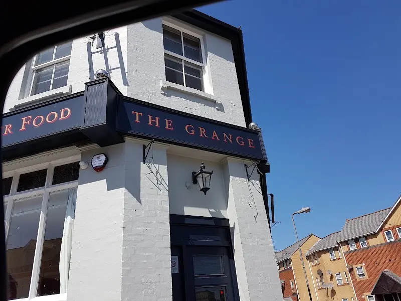 The Grange Pub exterior
