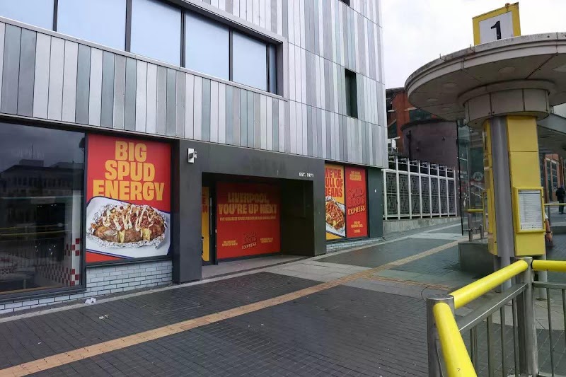 Spudbros exterior