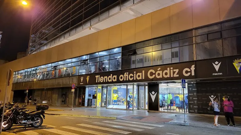 Tienda Oficial Cádiz C.F. Estadio exterior