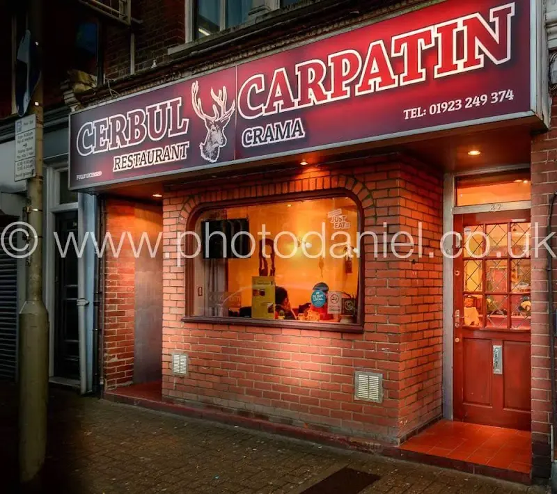 Cerbul Carpatin Watford exterior
