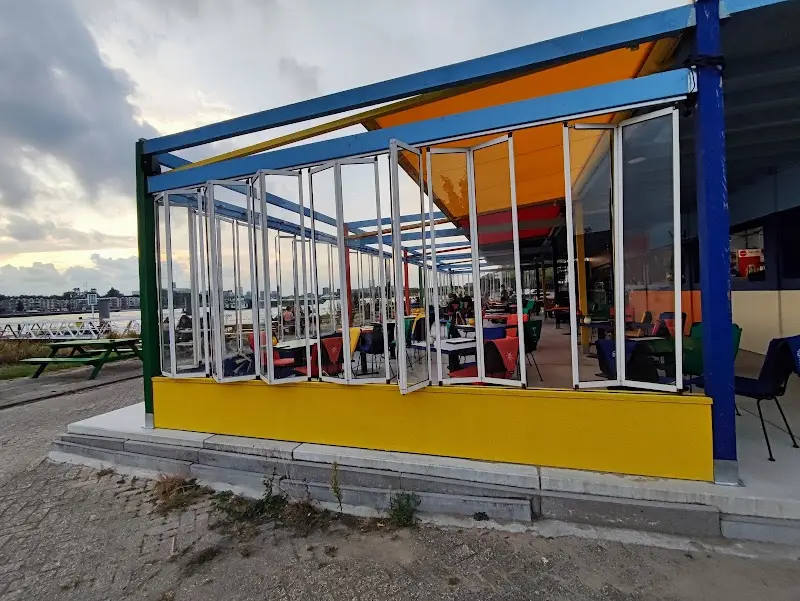 de Maaskantine exterior