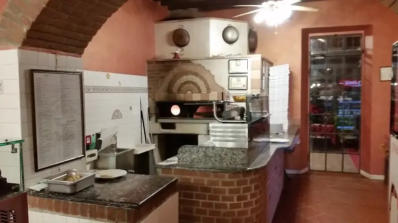 Ristorante Pizzeria al Portico exterior