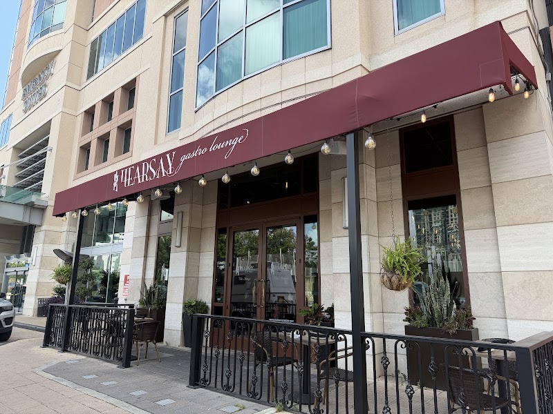Hearsay On The Green exterior