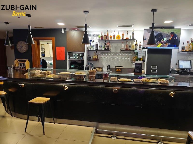 Cafetería Zubi-Gain Kafetegia exterior