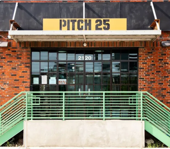 Pitch 25 exterior