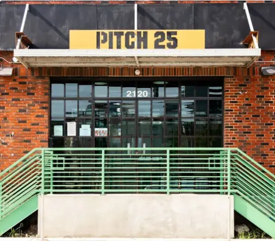 Pitch 25 exterior
