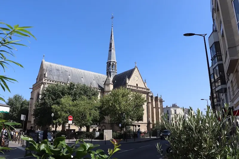 Eglise Notre Dame exterior