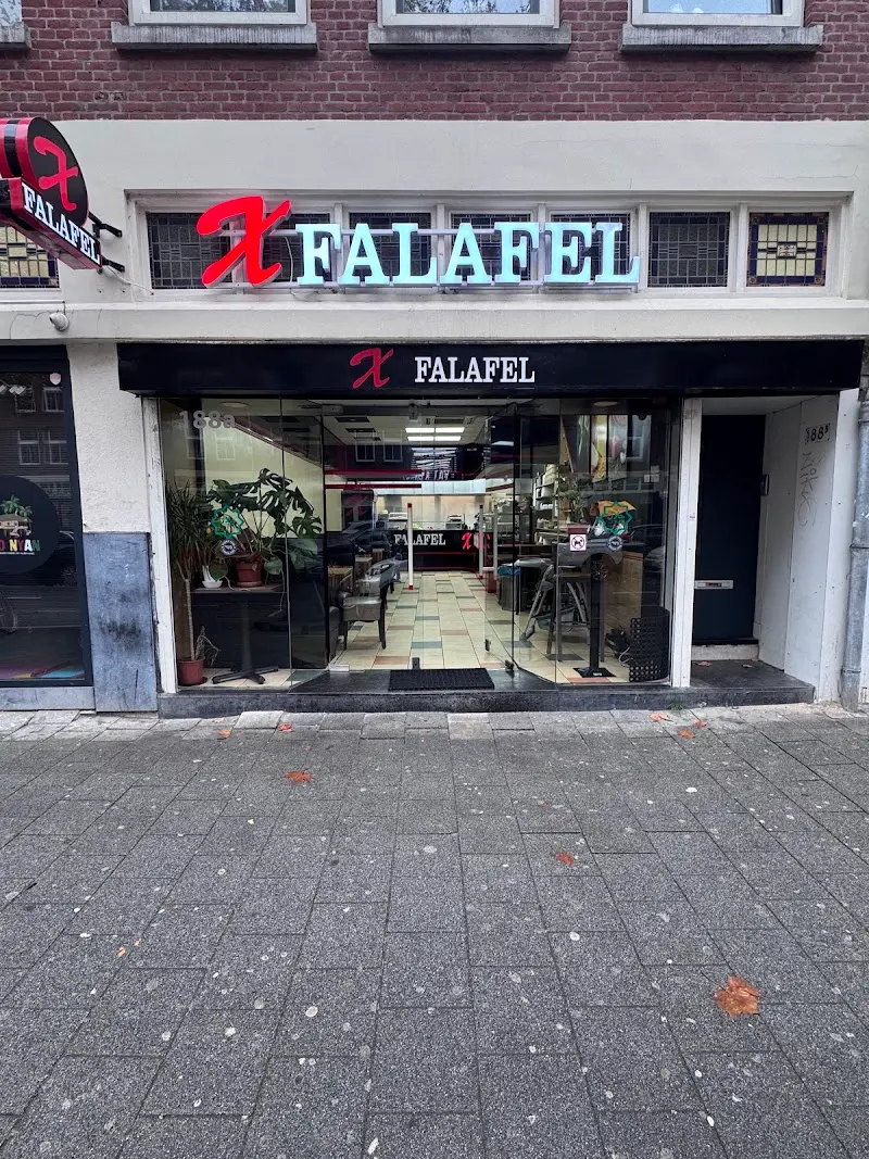 X Falafel Rotterdam exterior