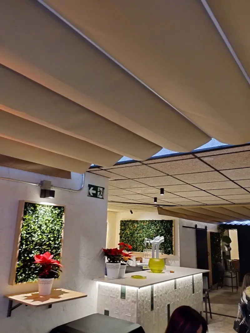 Tasca Platos Rotos exterior