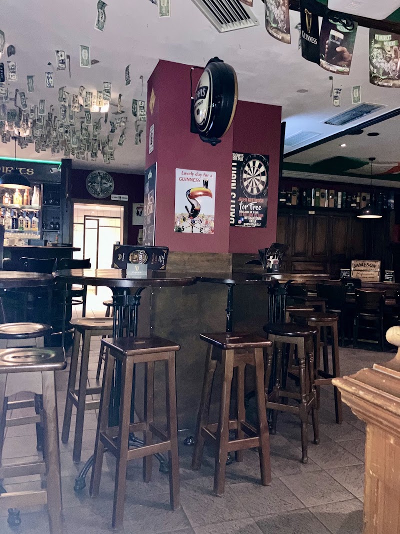 Moloney’s Irish Pub exterior