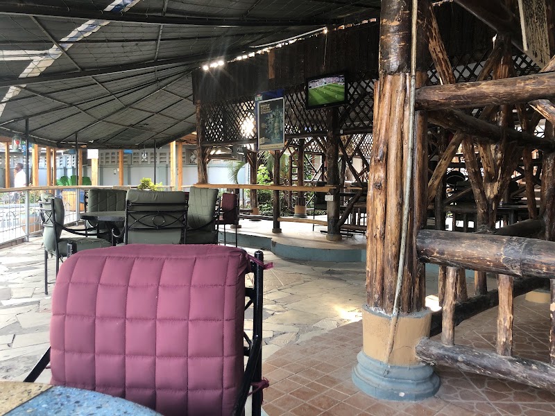 Villa Park resort exterior