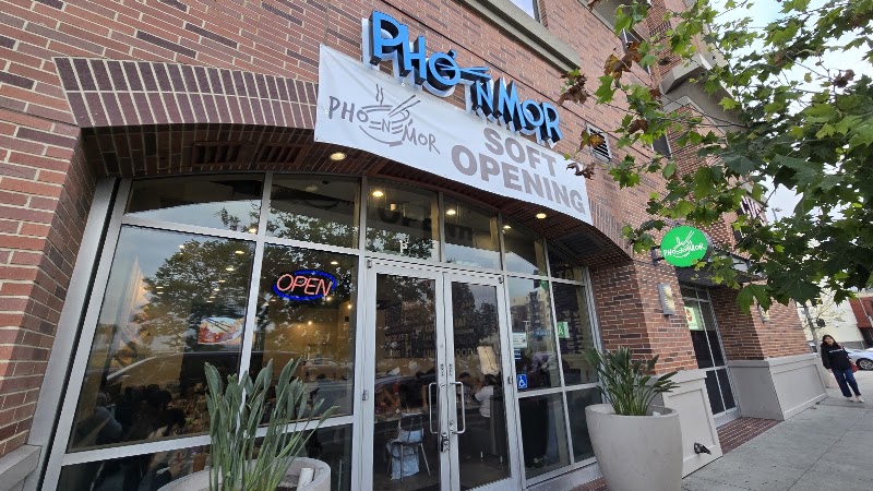 Pho N Mor | Vietnamese Restaurant exterior