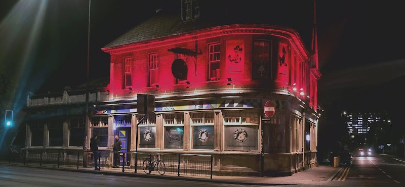 Polar Bear Music Club exterior