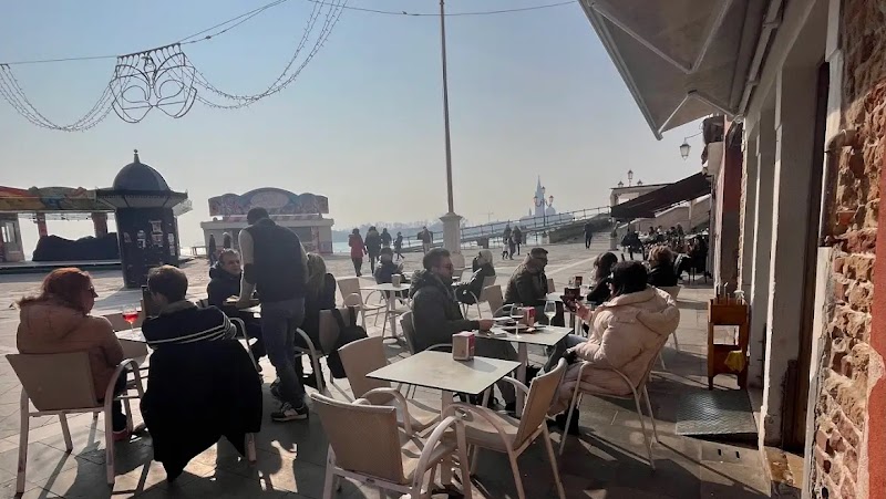 Bar Al Calice exterior